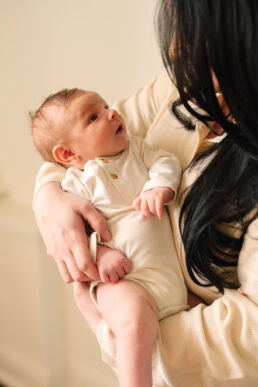 Newborn Lifestyle Portrait Session | In Home 17 Newborn Lifestyle Portrait Session | In Home