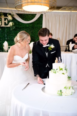 crowne royal plaza south hills wedding